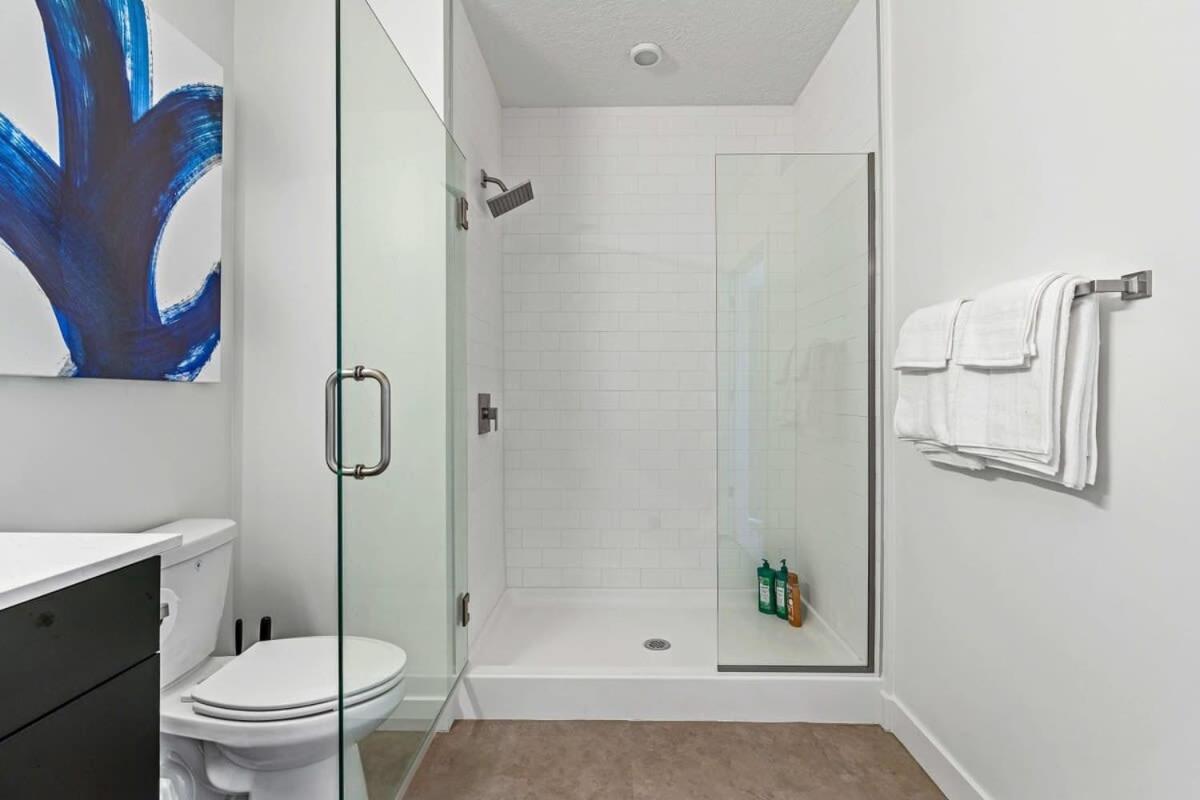 2Br Luxury Urban Escape Balcony & Fitness Center Apartment Salt Lake City Exterior photo